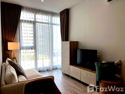 Condos for rent : 1 Bedroom Condo for rent at Rhythm Ekkamai Estate 1365652