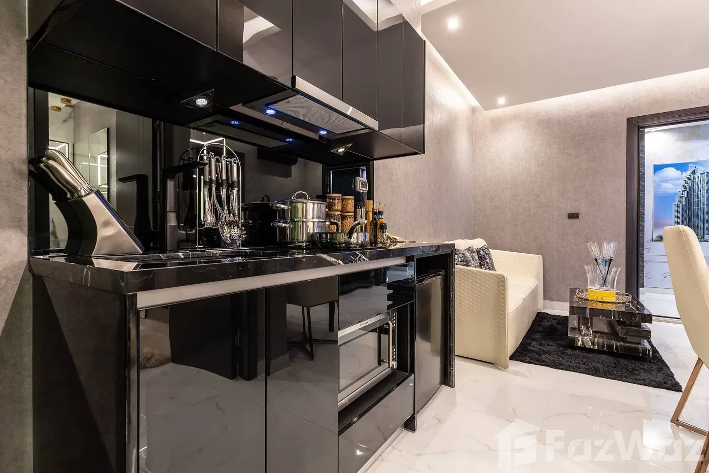 picture URGENT SALE!, 1 Bed, 1 Bath, Sea View, Near Pattaya Beach - 2/4