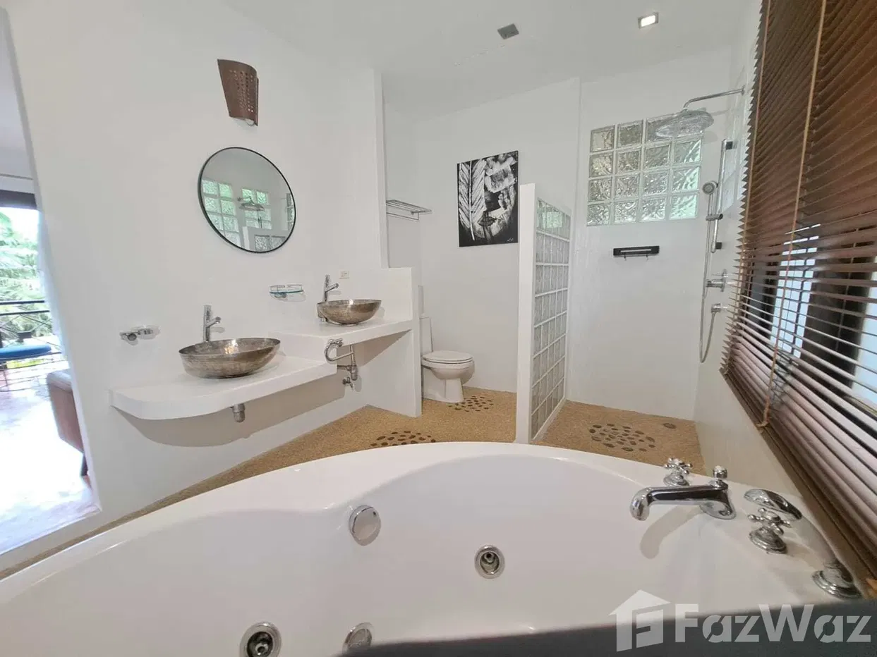 รูป วิลล่าให้เช่า 5 ห้องนอน ใน ฉลอง, ภูเก็ต 5612870 - รูปที่ 10/30