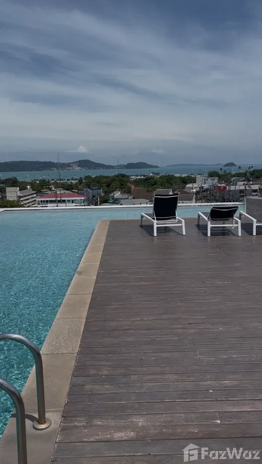 picture 1 bedroom condo with good view for sale at Dlux Condominium - 4/17