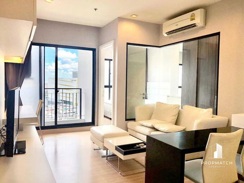 ✨Flash Deal ✨ Urbano Absolute Sathon-Taksin ( 1Bed 1Bath 38 SQM.) แต่งครบพร้อมอยู่ !! เพียง 18,000 บาทต่อเดือน Tel.0981315848 @propmatch