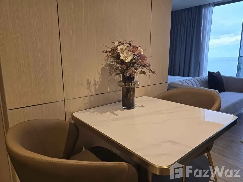 picture Super Luxury Beachfront Condo 5549445 - 3/15