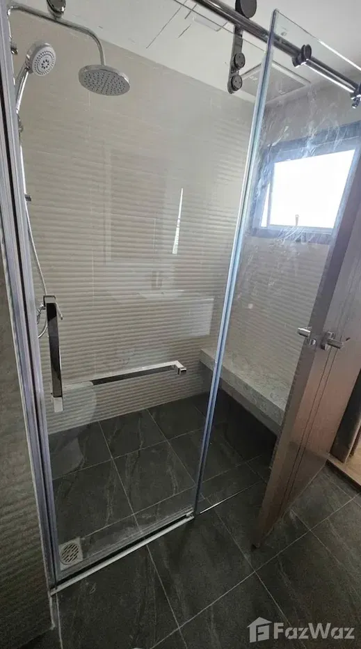 picture 3 Bedroom Condo for sale at Regent On The Park 1 - 2/12