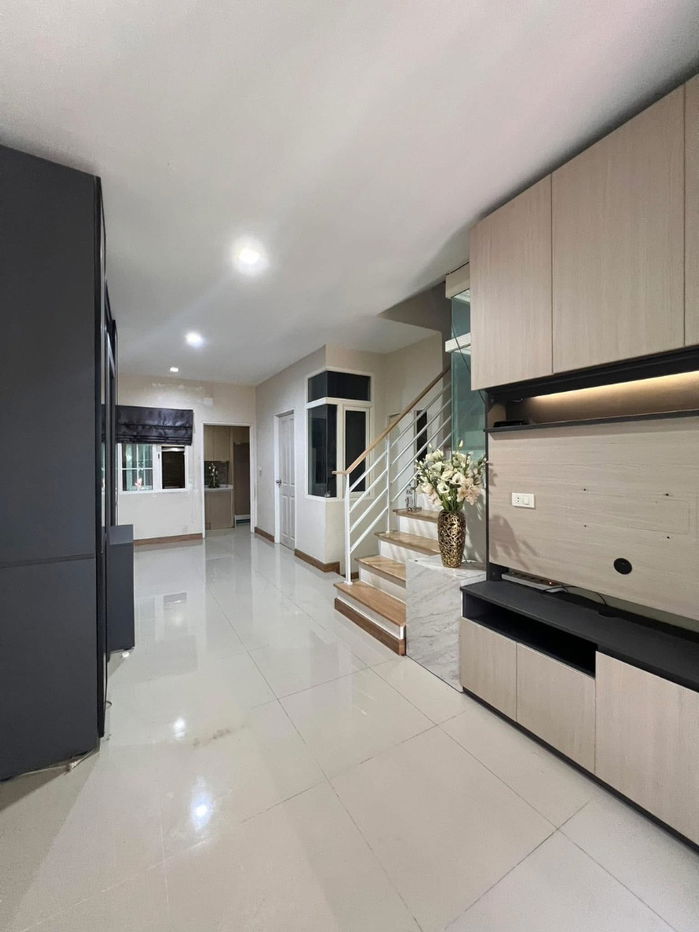 รูป 🏡 ให้เช่า หมู่บ้านโกลเด้นทาวน์ รามอินทรา – คู้บอน ราคาเช่า 15,000 บาท/เดือน (รวมค่าส่วนกลางแล้ว) - รูปที่ 12/17