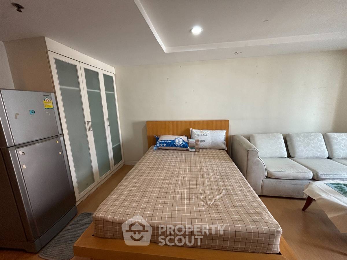 picture 1-BR Condo at The Trendy Condominium near BTS Nana (ID 2053321) - 6/16