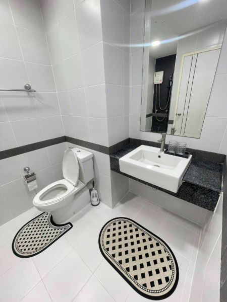 picture WS2206 [Rent] A Space Hideaway Asoke-Ratchada 💰 Rent 25,000 baht/month 🚇 MRT Rama 9 - 11/12