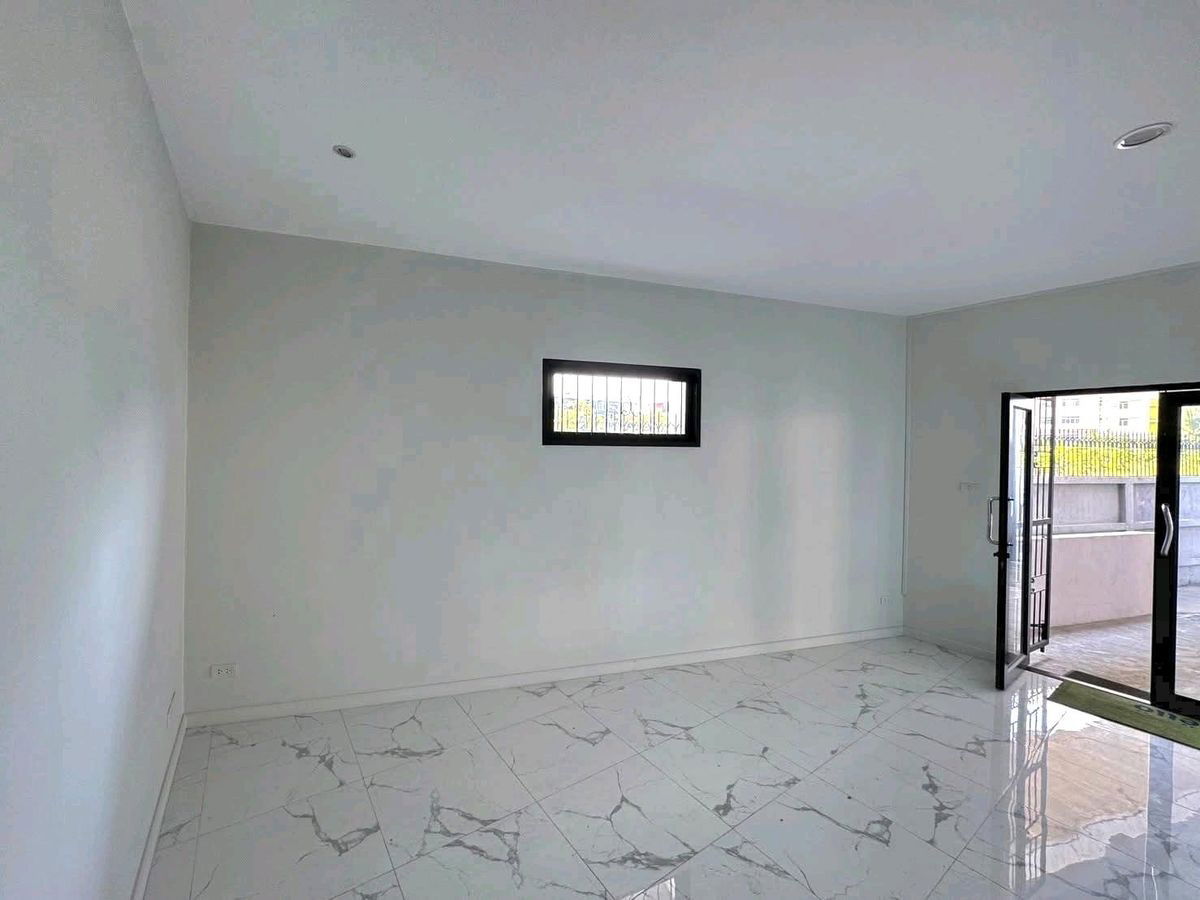 picture For Rent: 3-Storey Office Building / Home Office, Rama 9 Area, near The Nine Rama 9. - 3/15