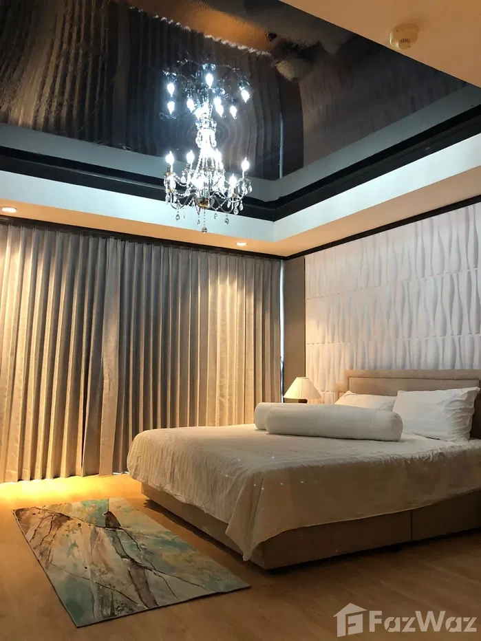 picture Large Studio Beachfront for Sale and Rent - 9/18