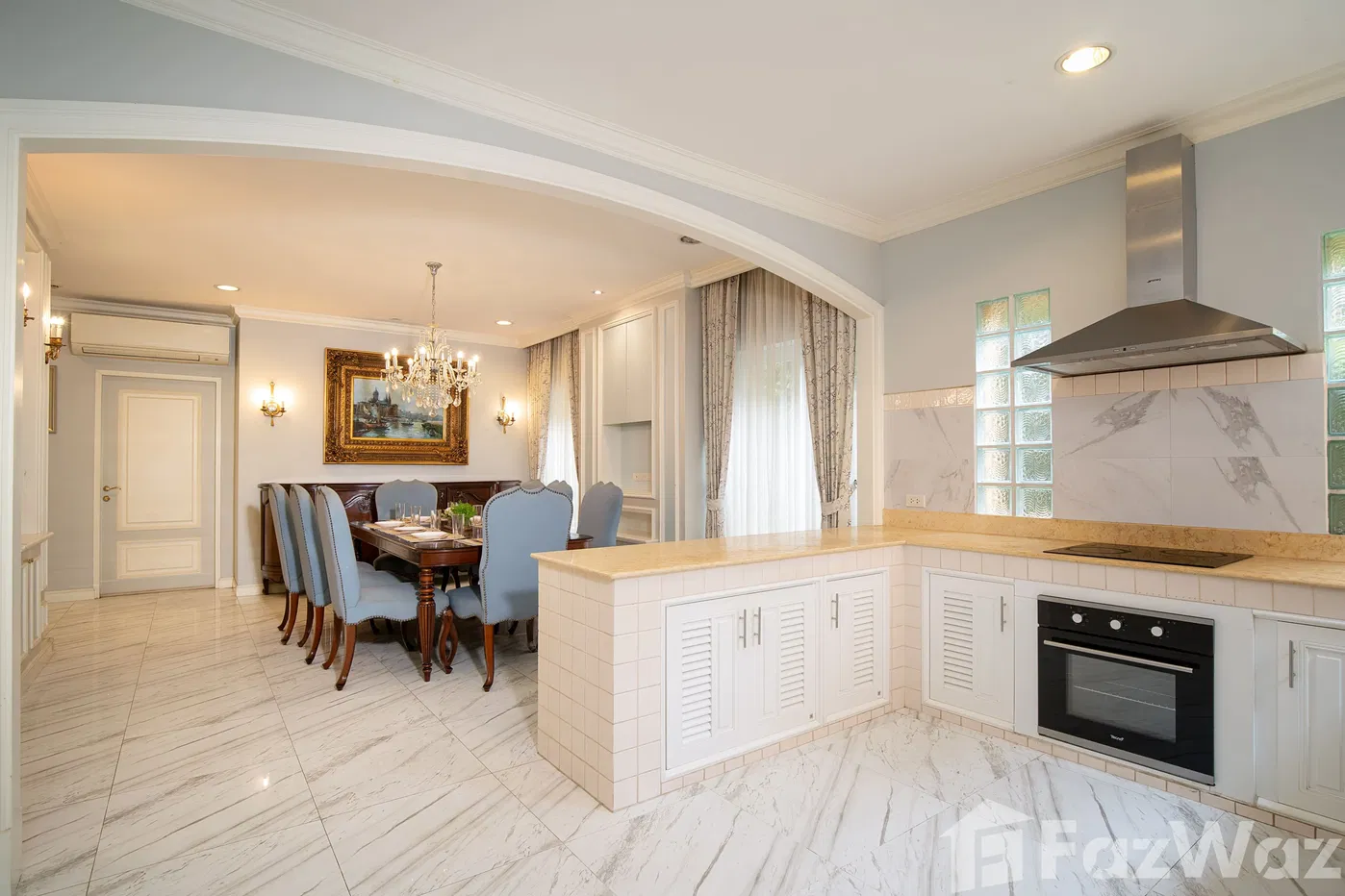 picture Luxury Vintage 3BR Villa with Pool, Garden & Bathtubs - 34/68