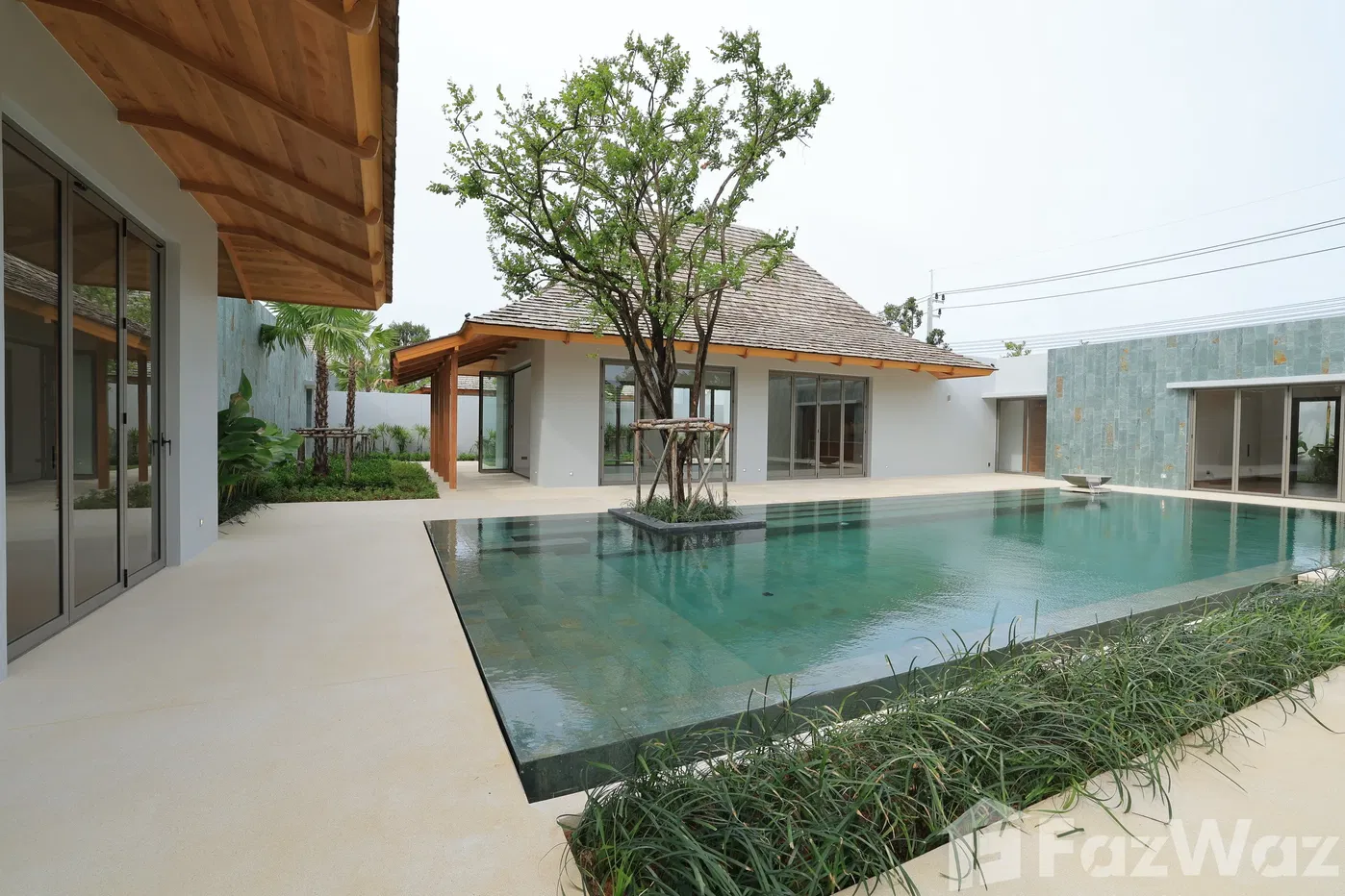 picture Stunning 4 bedrooms villa for sale - 14/15