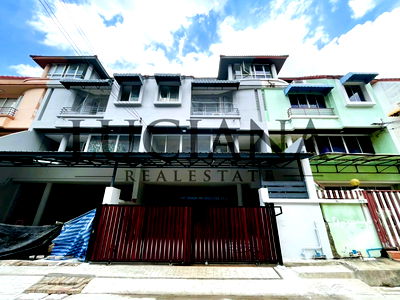 Townhouses for rent Golden Place Rama 9 :  🏡 3-story townhouse for rent, corner unit, near MRT Sutthisan, prime location for living & home office! ✨