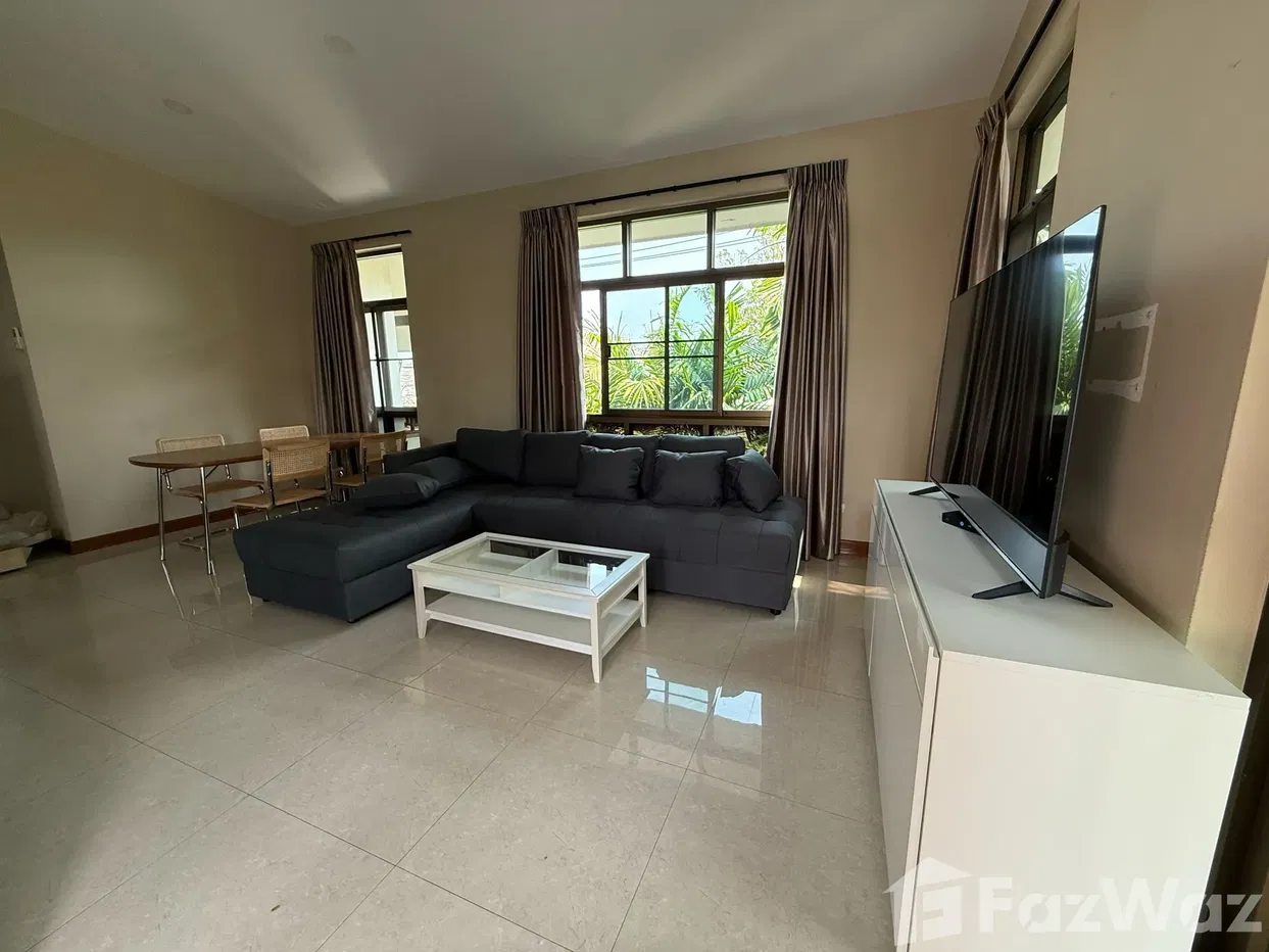 picture reduced! 4 Bedroom Villa at Royal Garden - 17/47