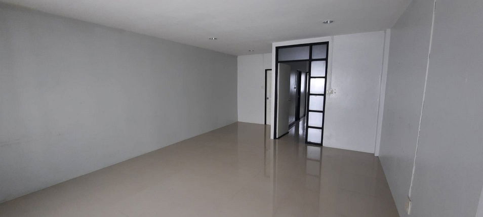 picture Townhome 4 bedrooms near Central Pinklao - 8/11