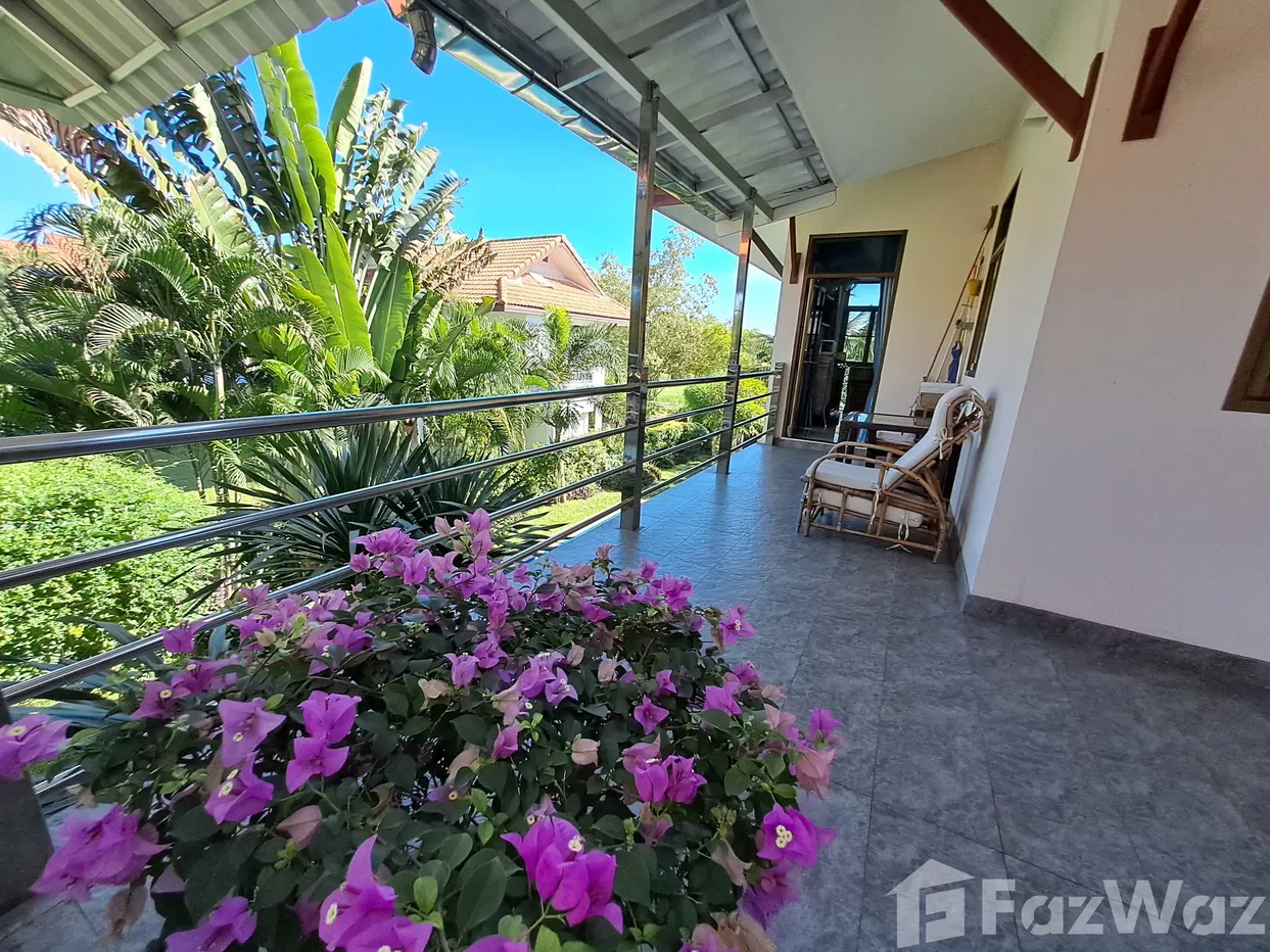picture reduced! 4 Bedroom Villa at Royal Garden - 7/47