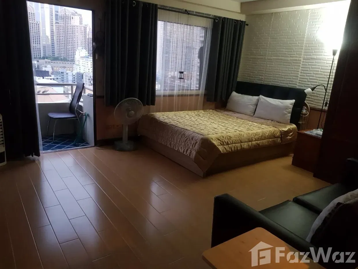 picture Saranjai Mansion Studio for Sale – Prime BTS Access! - 3/8