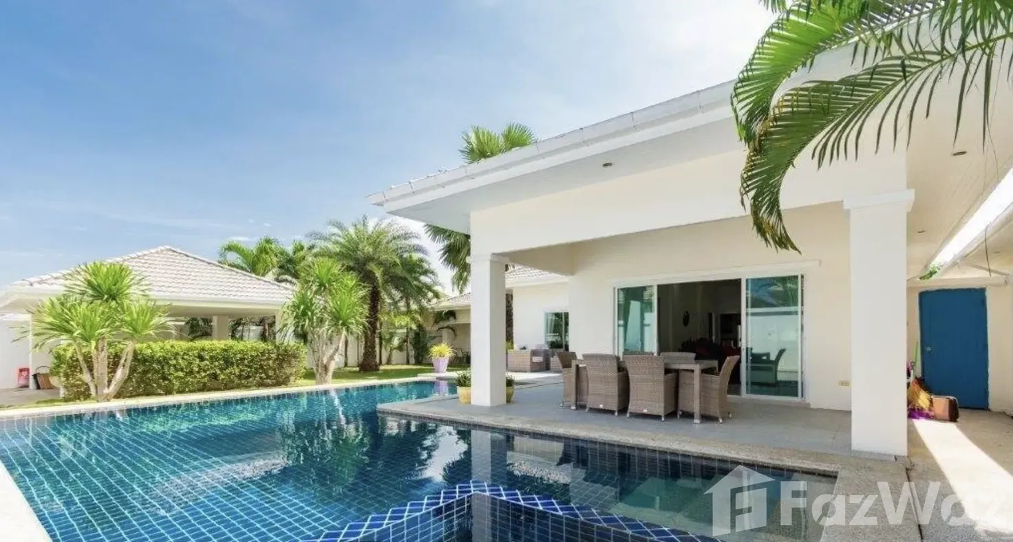 picture Large Private 4 Bedroom Pool Villa with Guest House - 31/31
