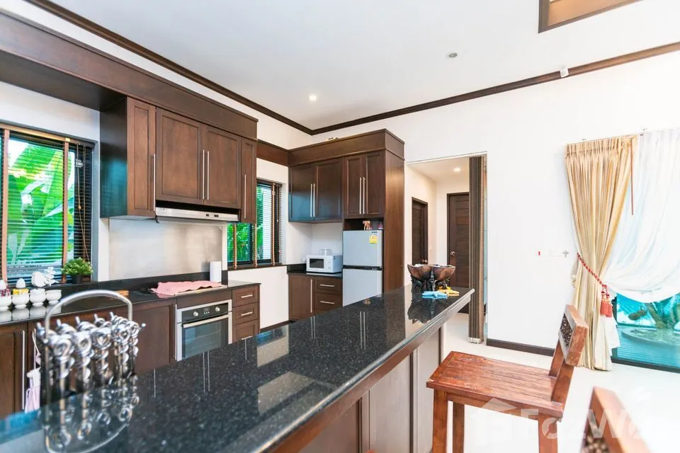 3 Bedroom Villa for rent in Choeng Thale, Phuket  1169214 - image 2
