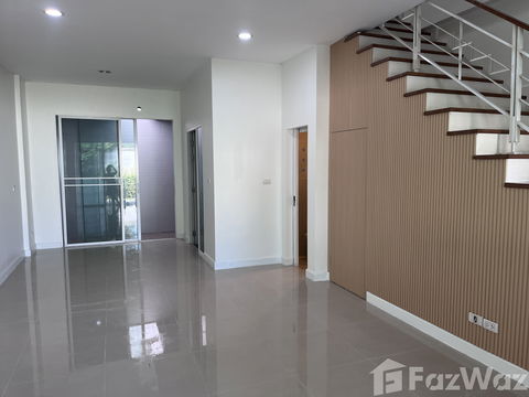 2 Bedroom Townhouse for rent at Baan Klang Muang Sathorn-Taksin 2