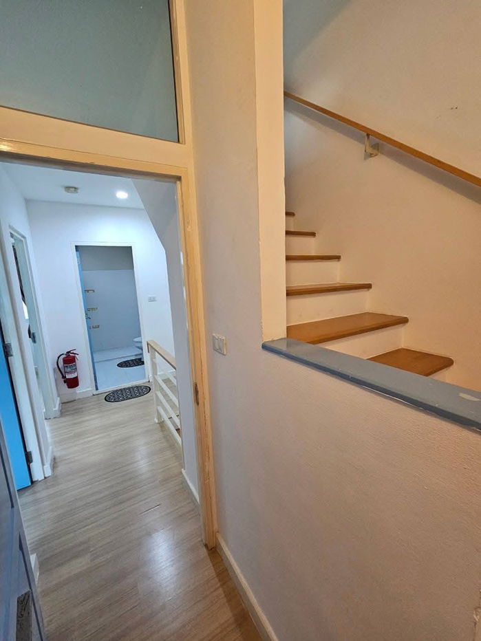 รูป Townhome  3 ชั้น เช่า เดินทางง่าย 4 เส้นทางหลัก กรุงเทพกรีฑา/พระราม 9/ศรีนครินทร์/รามคำแหง - รูปที่ 18/21