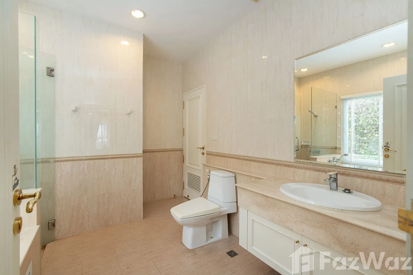 picture Luxury Vintage 3BR Villa with Pool, Garden & Bathtubs - 25/68