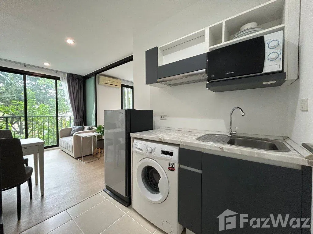 picture 1 bedroom condo at Zcape X2 - 16/22