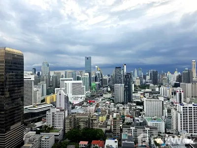 Condos for sale : Sales of 93.5 sqm Bangkok Apartment Corner Unit on 37 Floors
