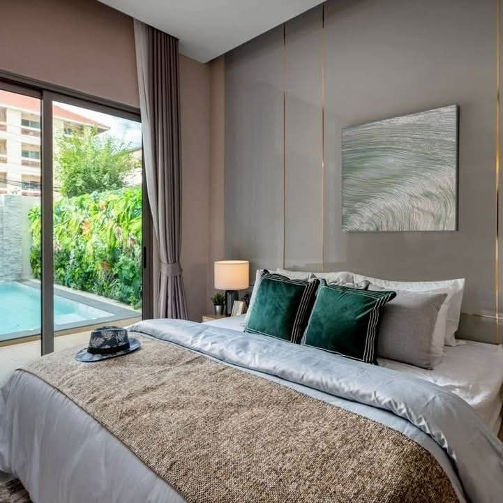 picture Newly built 2-storey pool villa for sale in the heart of South Pattaya. - 3/18