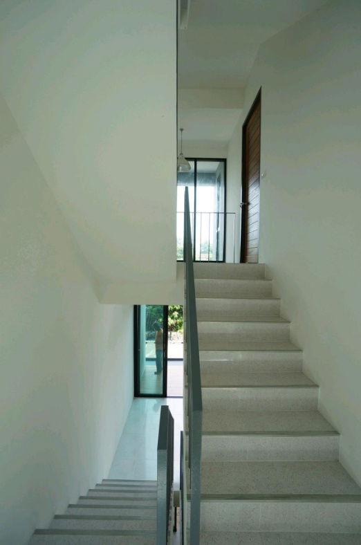 picture Home office, semi-detached house, Soi Ratchada, near the MRT, Ratchada-Lad Phrao intersection - 9/10