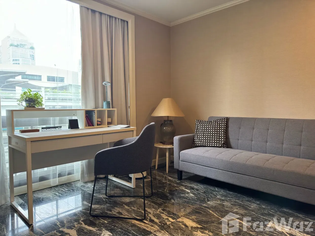 picture 2 Bedroom Condo for sale at Somkid Gardens - 8/10