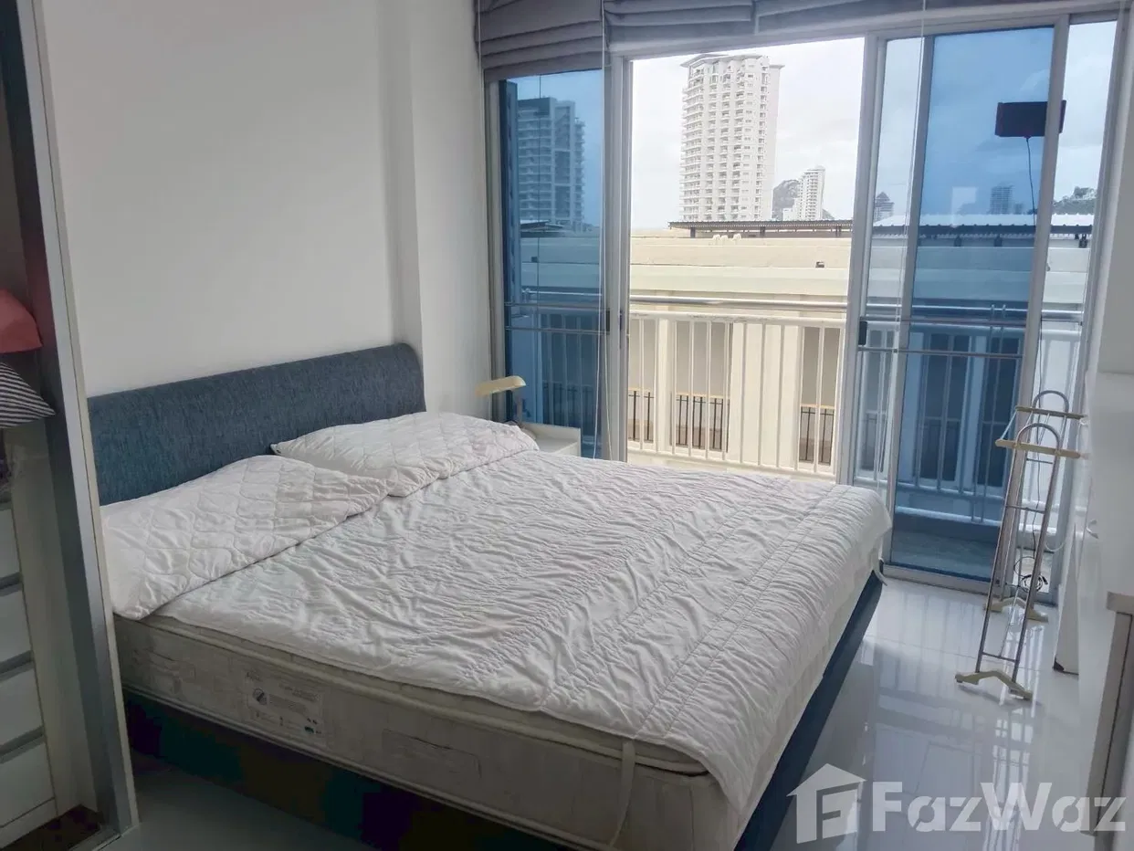 picture Baan Suan Rim Sai – 8th Floor Beachfront Condo in Hua Hin - 2/16