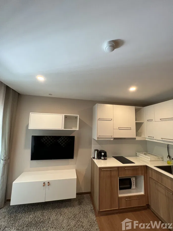 picture The 1-bedroom apartment with pool view is on the 2nd floor - 7/10