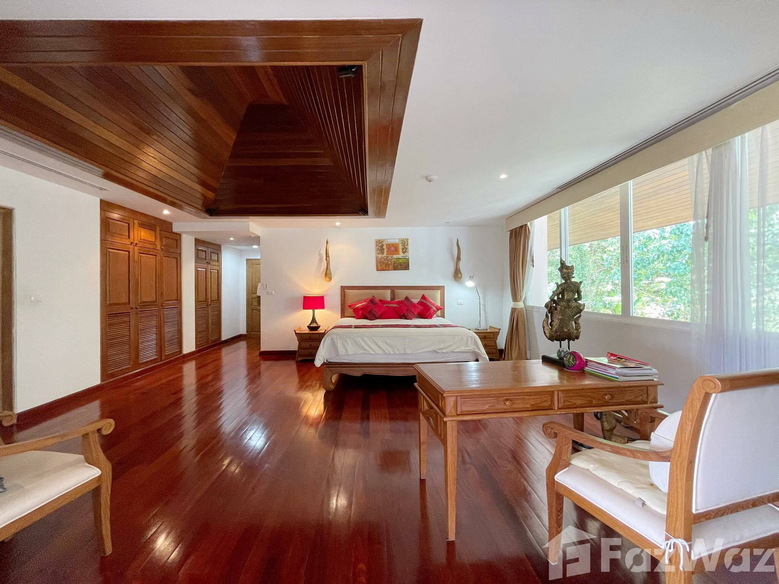 3 bedroom penthouse with panoramic view over Surin 1067422