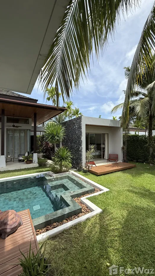 picture 4 Bedroom Villa - 40/43