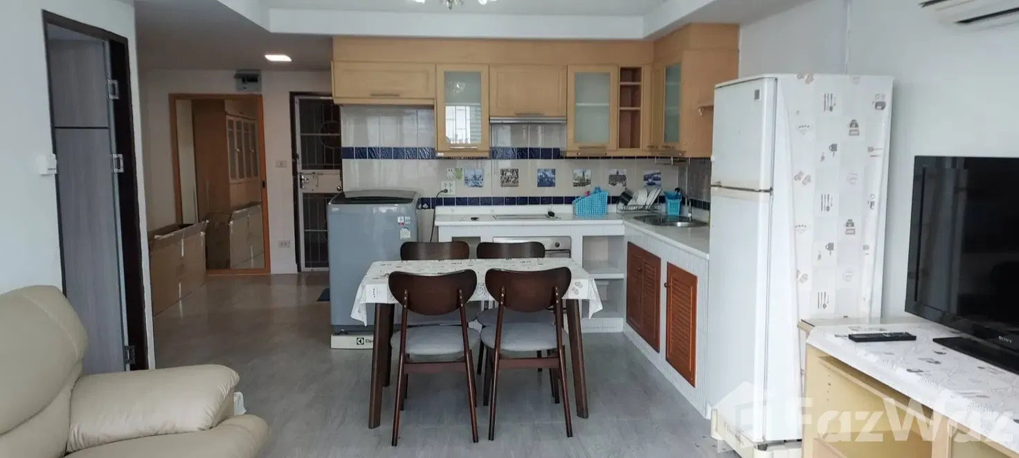 picture 2 Bedrooms Condo for Rent at Central Ratchayothin Park - 2/12