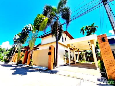 Houses for rent Wiset Road Phuket : 3 Bedroom Villa for rent in Rawai, Phuket