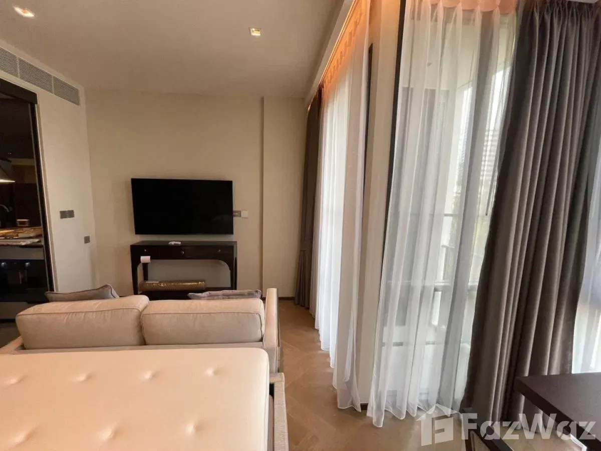 picture The Reserve Sukhumvit 61 Luxury Condo Near Ekamai for sale - 5/8