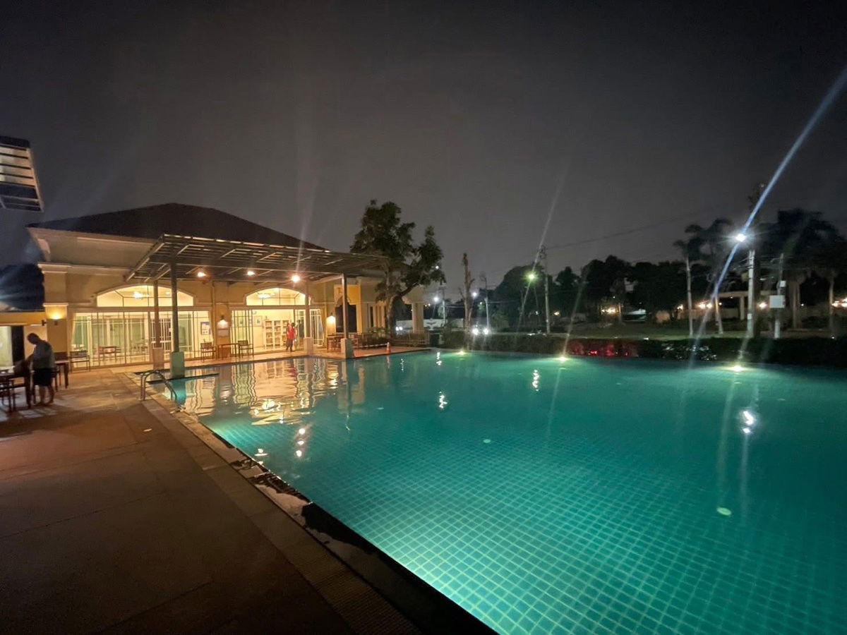 picture Single house for rent in Bangkok, fully furnished, near expressway. - 10/25