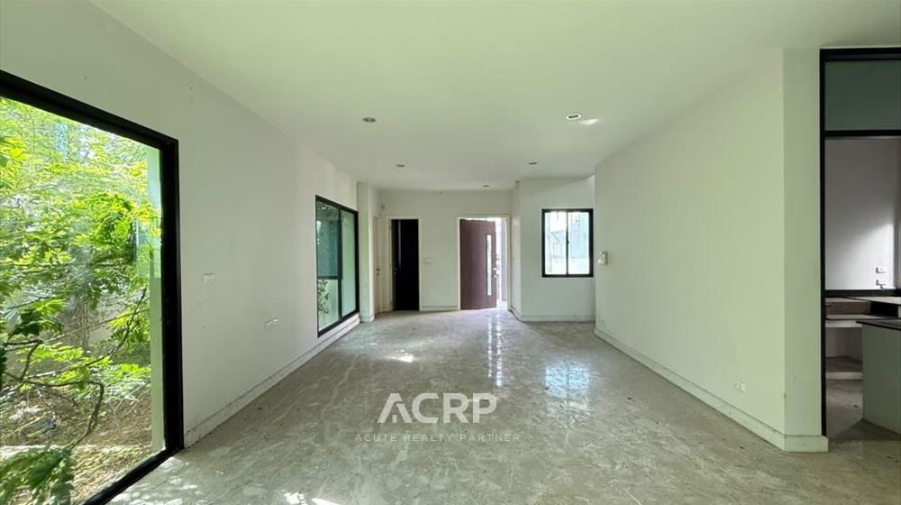 picture For Sale: 2-Storey Detached House at Serene Kanlapaphruek – Spacious Home at a Special Price! - 14/18