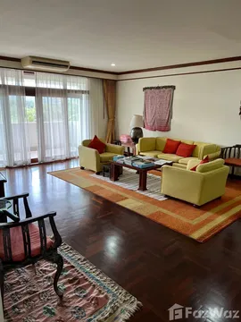 Golf-View 3 Bedroom Freehold Condo