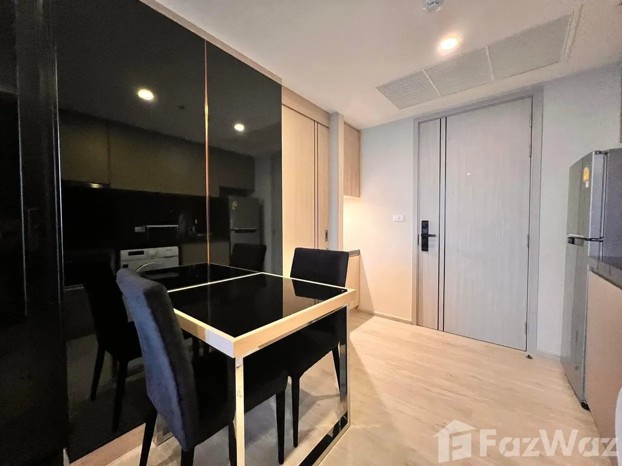 picture Seaview Condo for Sale at Pratumnak - 8/14