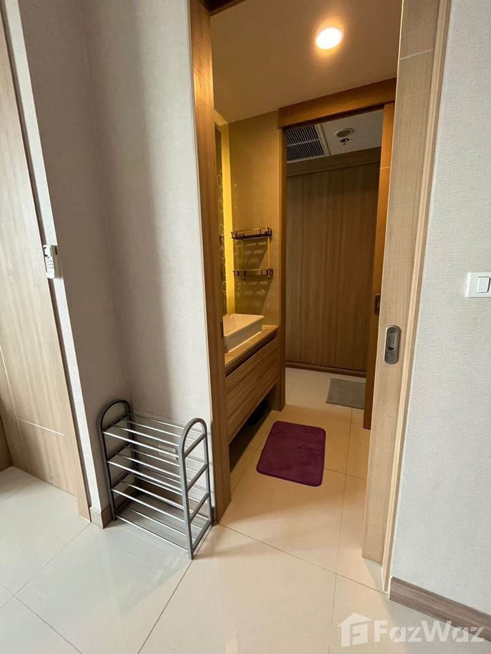 picture 1 Bedroom Condo for sale at The Riviera Wongamat - 6/12