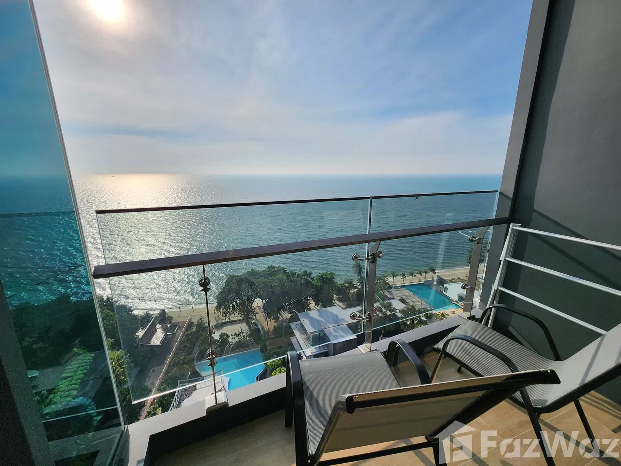 picture 1-Bedroom Condo for Sale at Arom Wongamat - 4/13