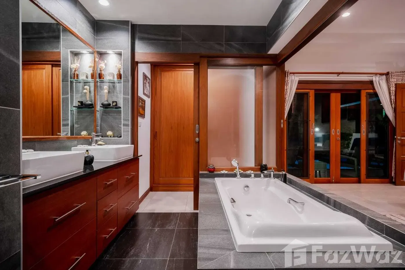 picture 4 Bedrooms Luxury Villa for rent at Hillside Hamlet Home 7 1996164 - 98/145