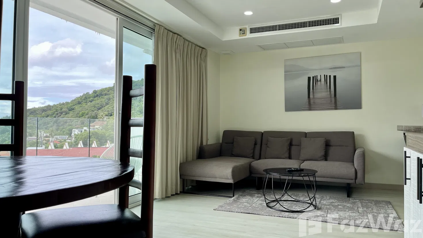 picture 2 bedroom Seaview condominium in Kata - 3/16