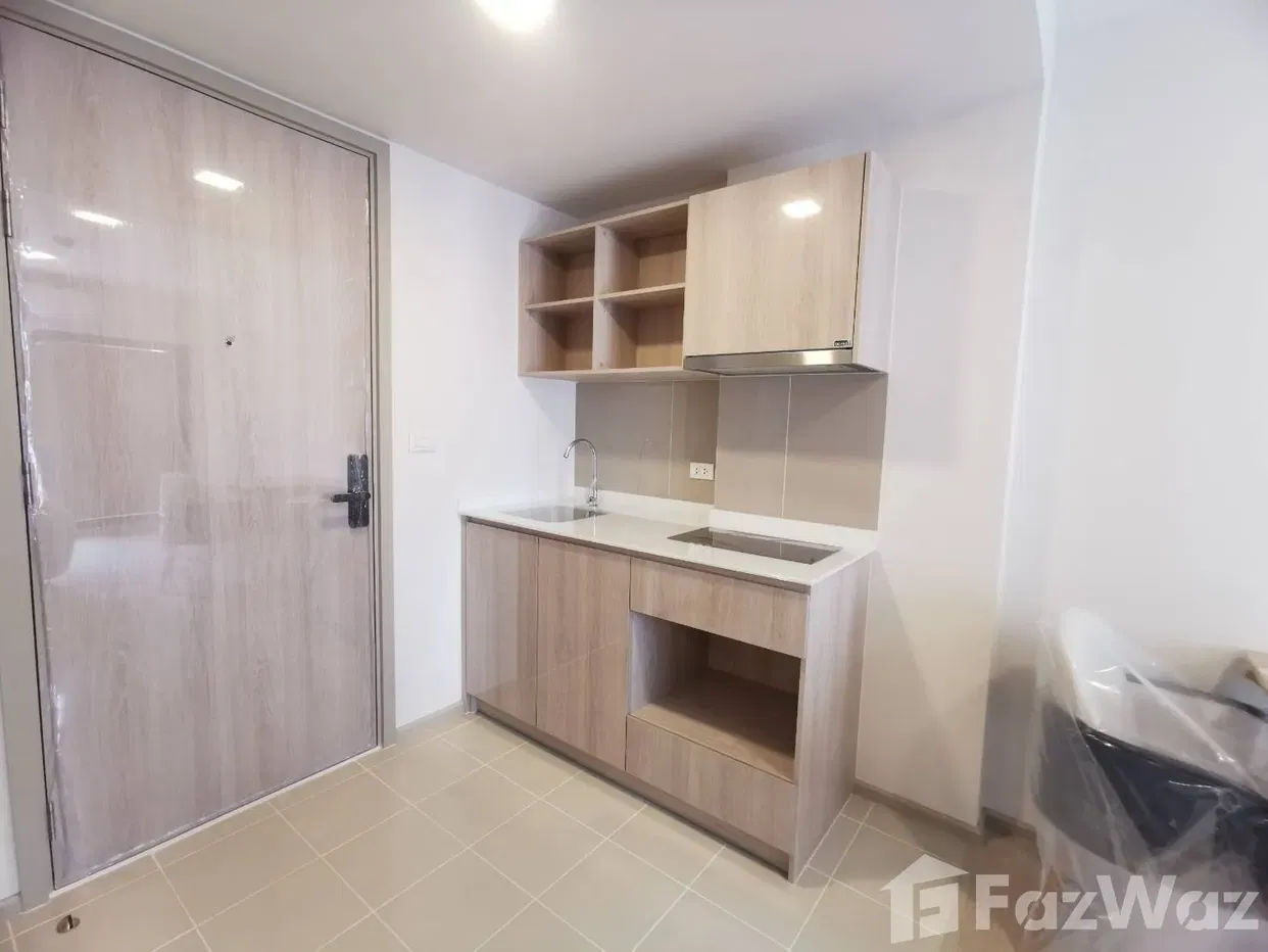 picture Pool View Condo for Sale - 5/10