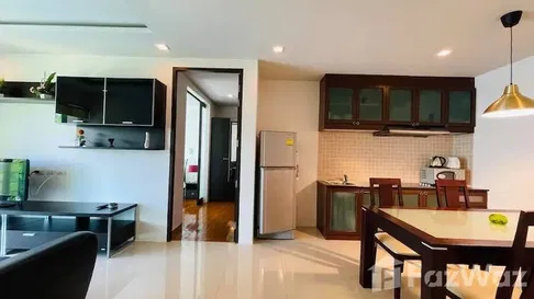 Foreign freehold Penthouse with 4 bedrooms in Patong beach