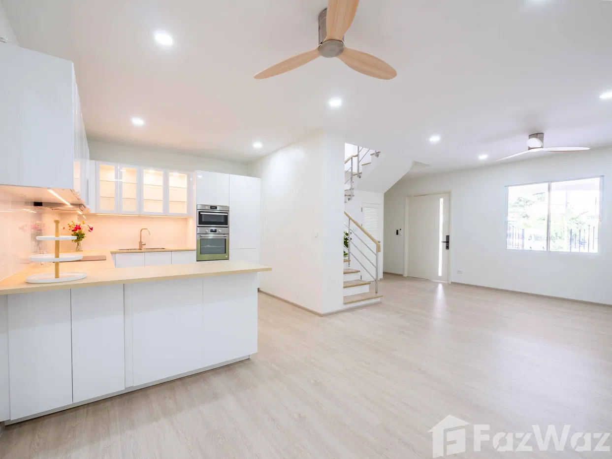picture 3 Bedroom Townhouse for sale in Chalong, Phuket - 2/21