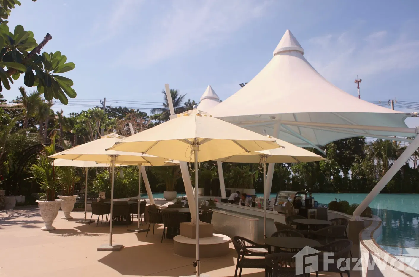 picture Luxury Condo at Copacabana Jomtien –Schedule a Viewing Today - 3/5