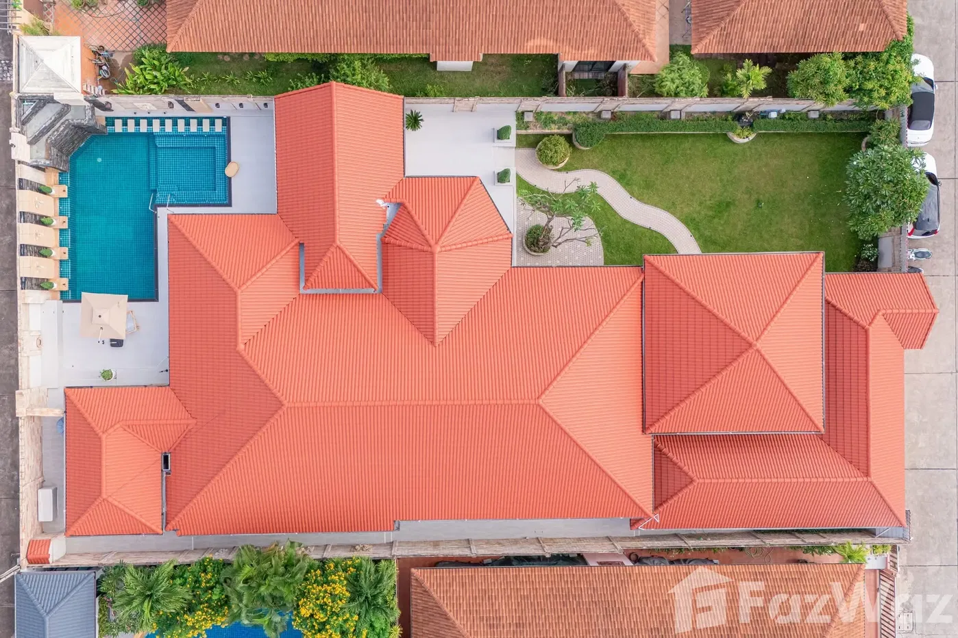 picture Pool Villa for Sale - 19/32