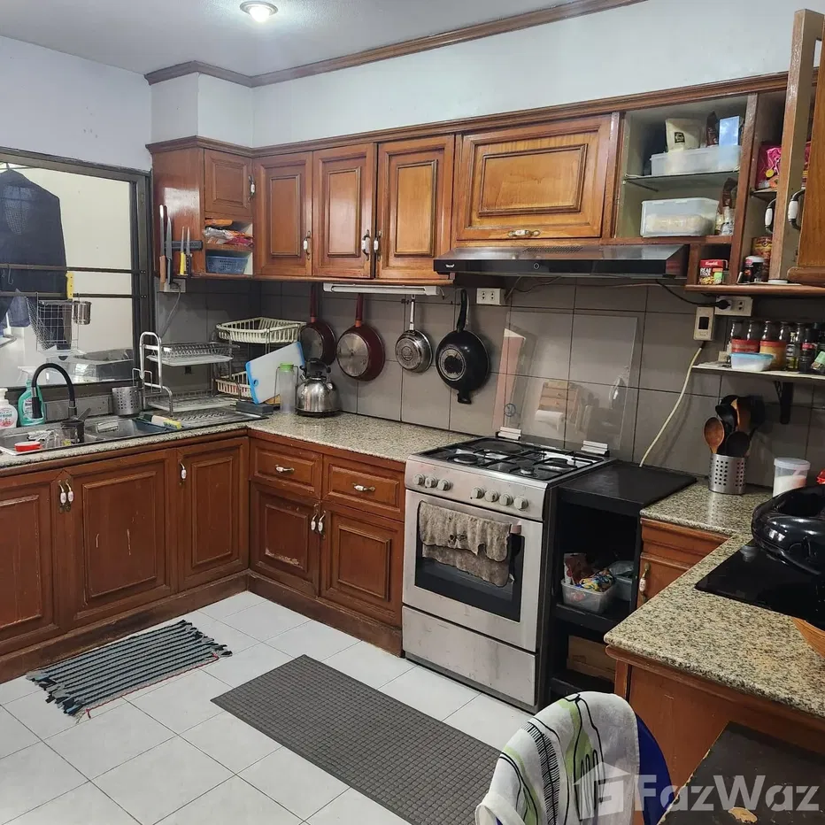 picture Spacious 3-Bedroom Condo at Regent on the Park 1 - 20/21